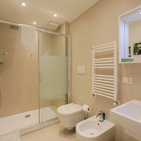 Luxury In The Heart Of Out Of Ztl Apartment *