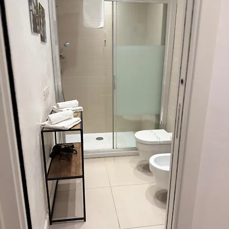 Luxury In The Heart Of Out Of Ztl Apartment Florence